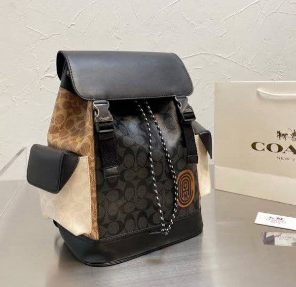 COACH BAGPACK