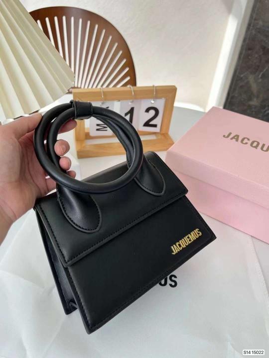JACQUEMUS