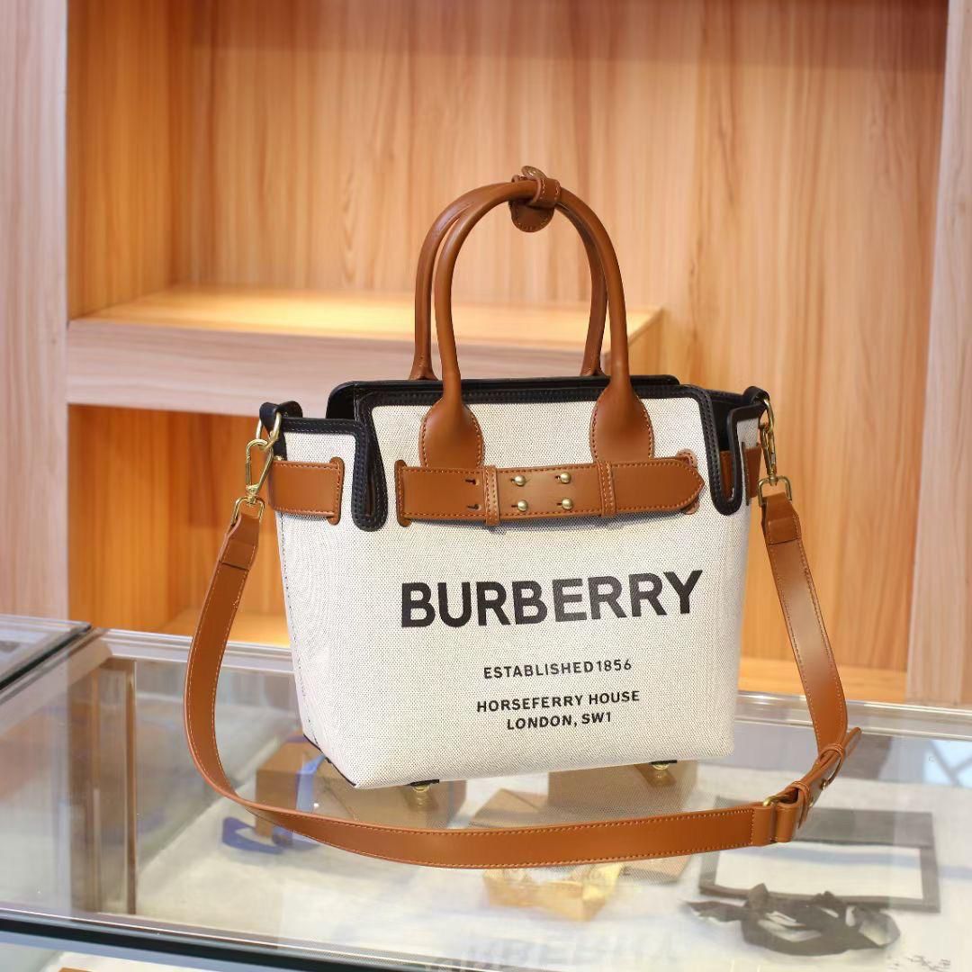 BURBERRY