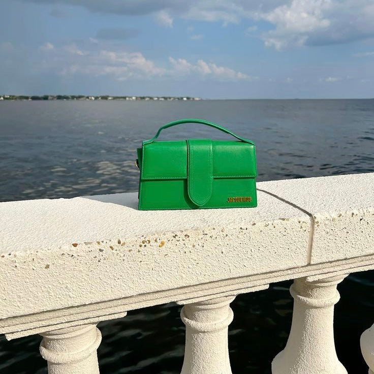Jacquemus Le Bambino
