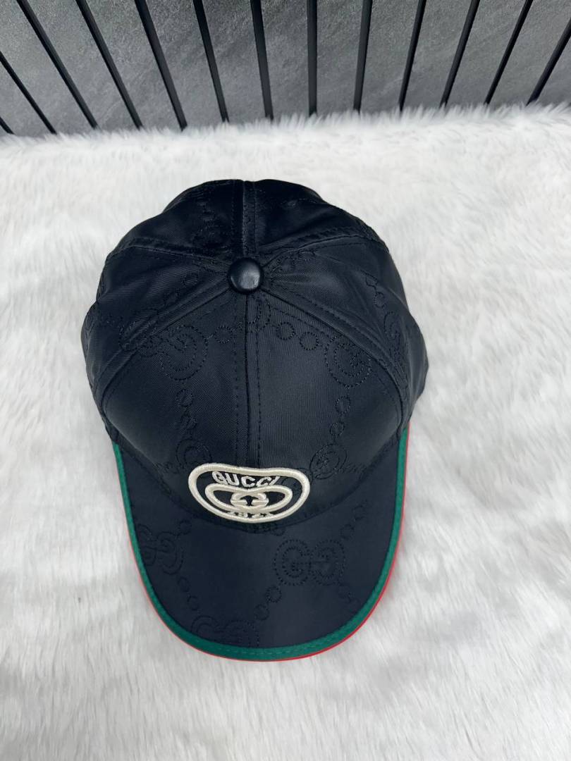 Gucci_1921_Interlocking_Red_And_Green_Stripes_Premium_Unisex_Cap_With_Safety_Box