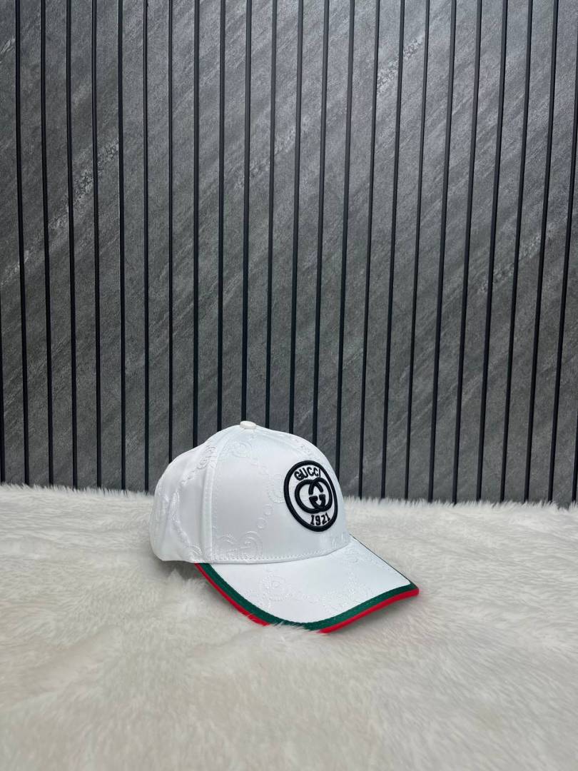 Gucci_1921_Interlocking_Red_And_Green_Stripes_Premium_Unisex_Cap_With_Safety_Box