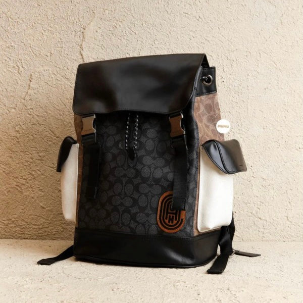 COACH BAGPACK