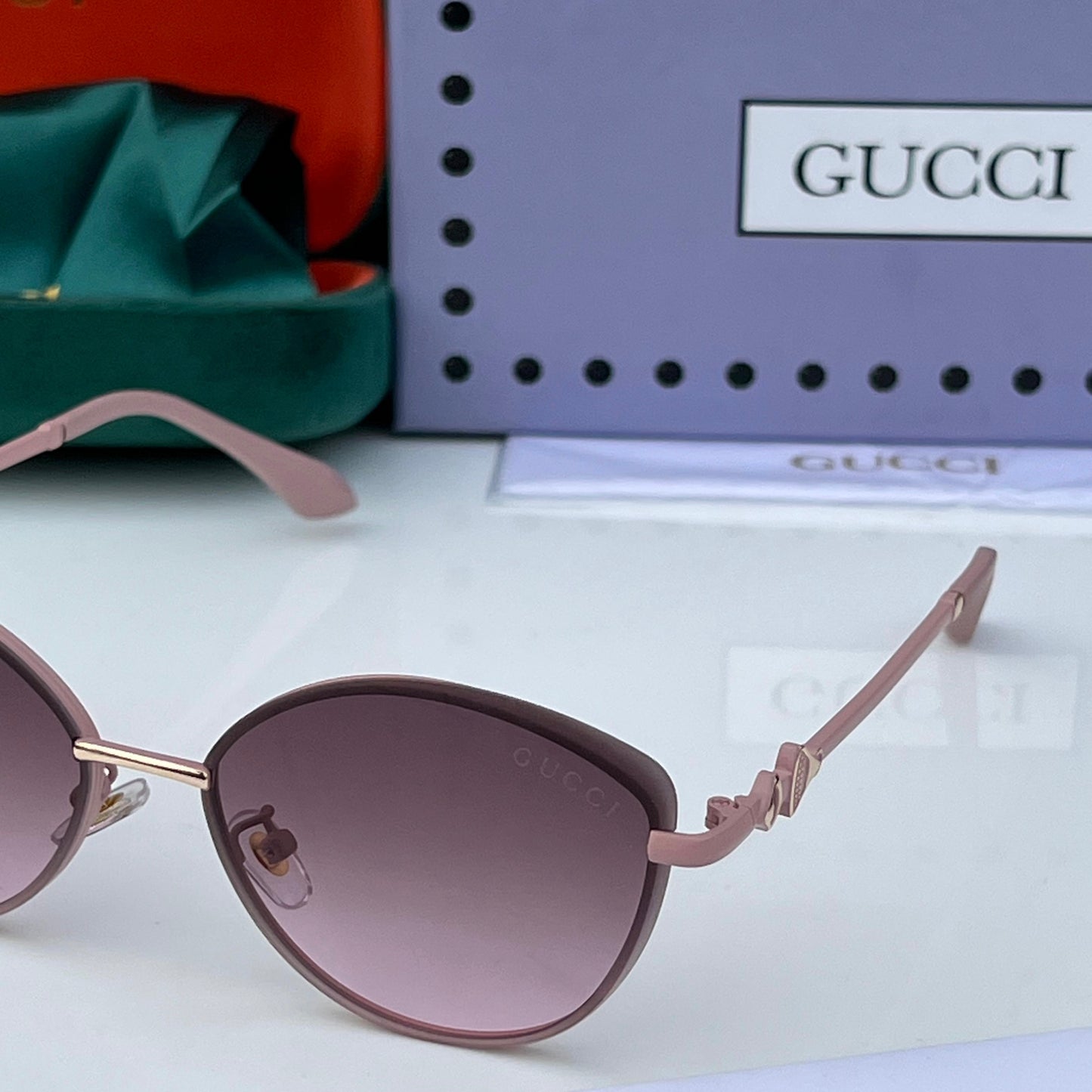 Gucci