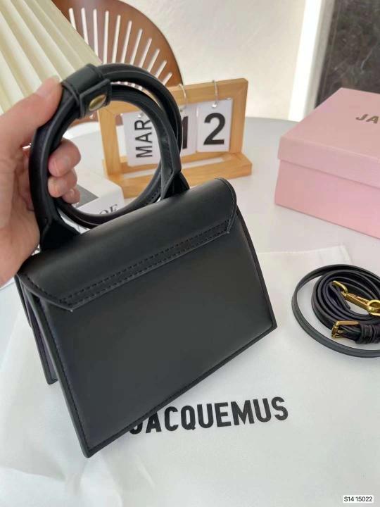 JACQUEMUS