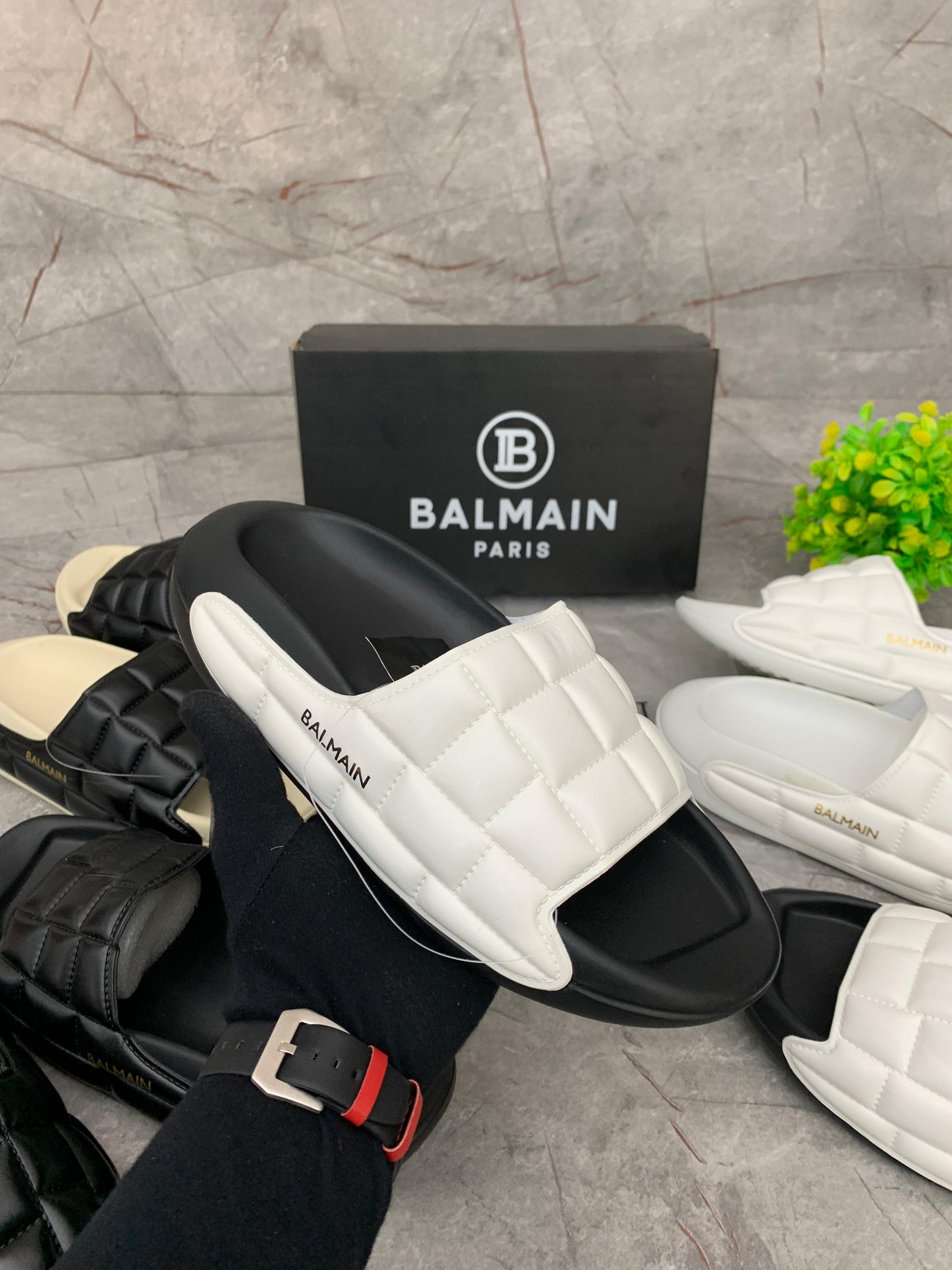 Balmain sliders