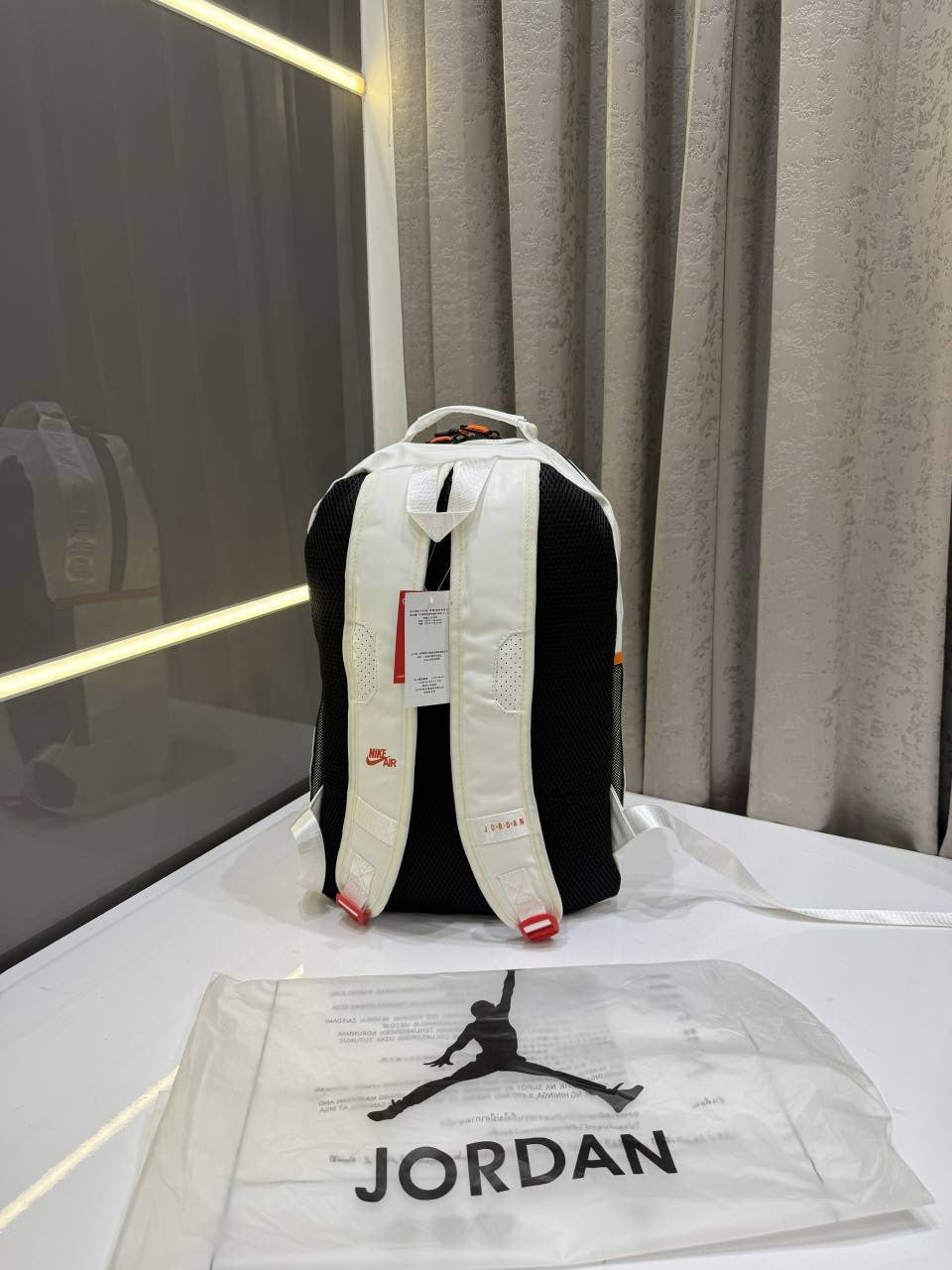 NIKE AIR JORDAN WHITE RETRO 6 BAGPACK PREMIUM WITH NIKE JORDAN PACKING