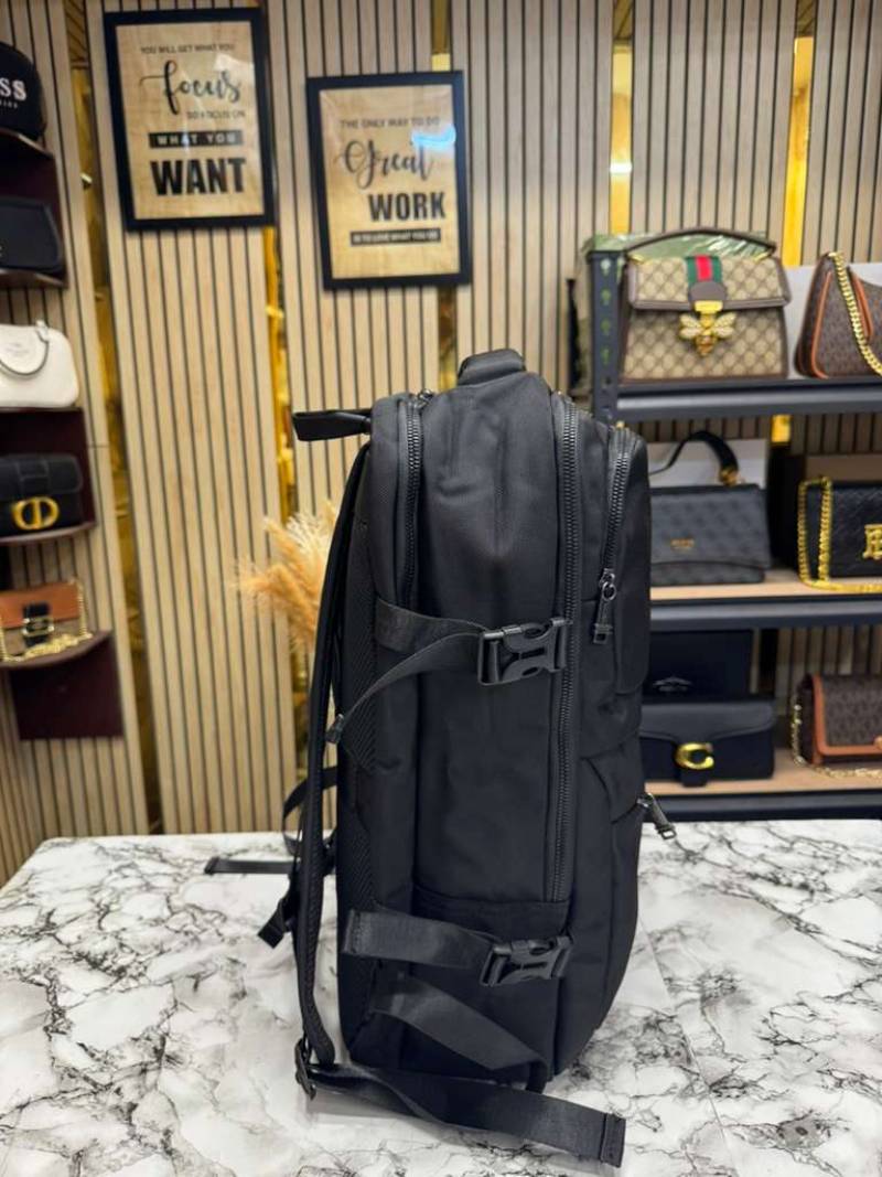 TUMI ALPHA DYNAMIC BAGPACK WITH DUST BAG PREMIUM QUALITY 26890