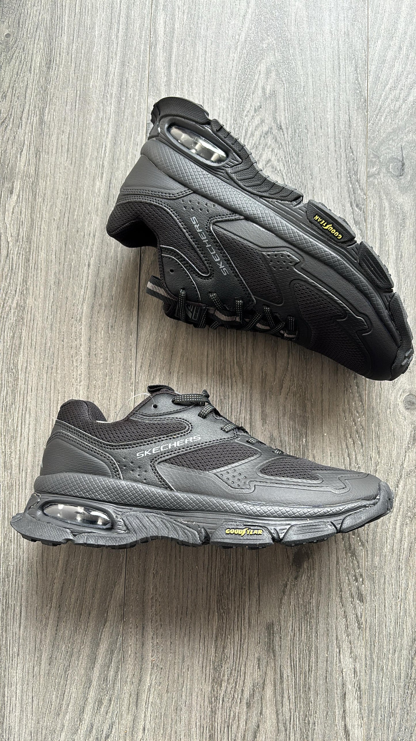 Skechers sleek envoy