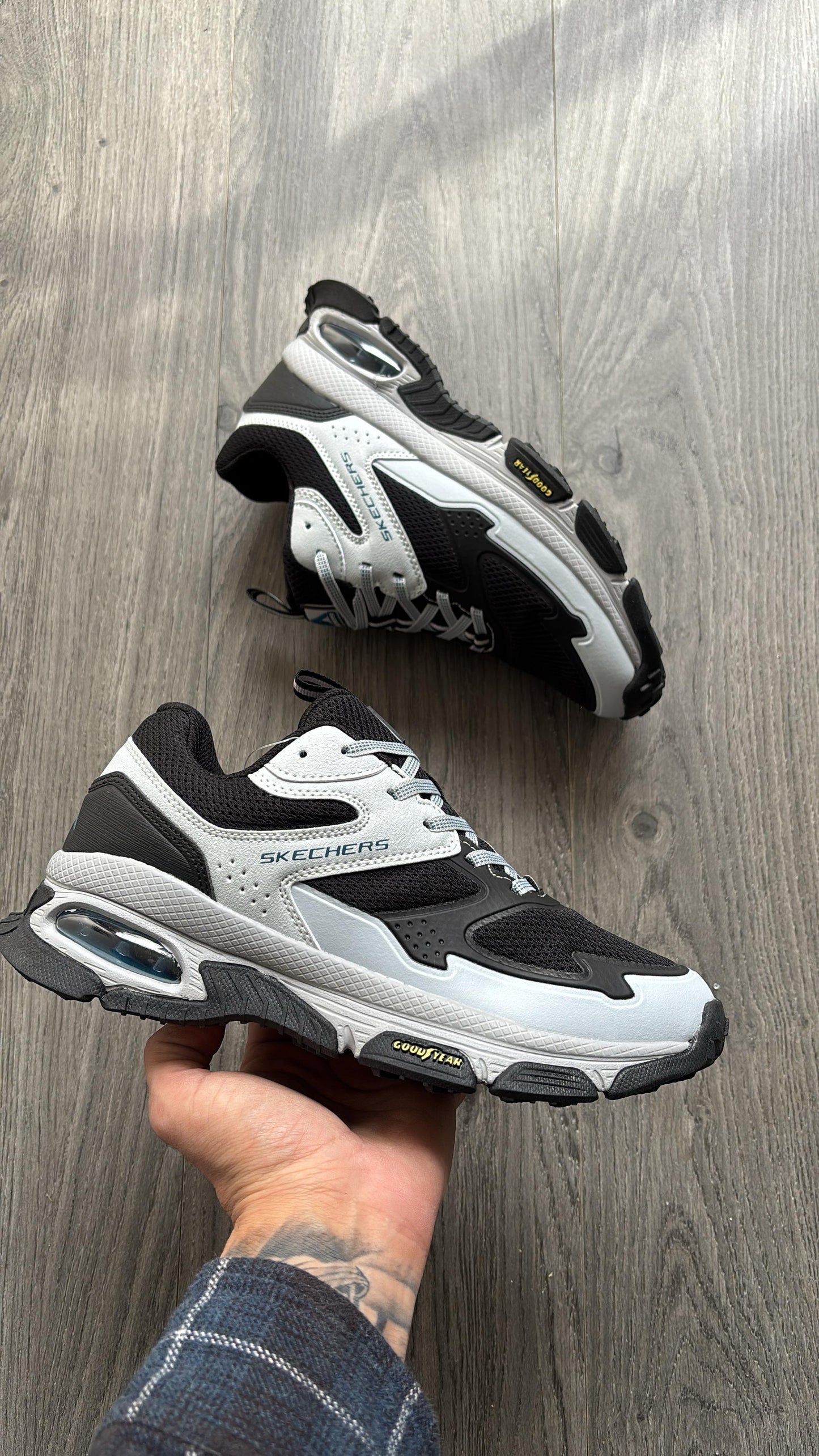 Skechers sleek envoy