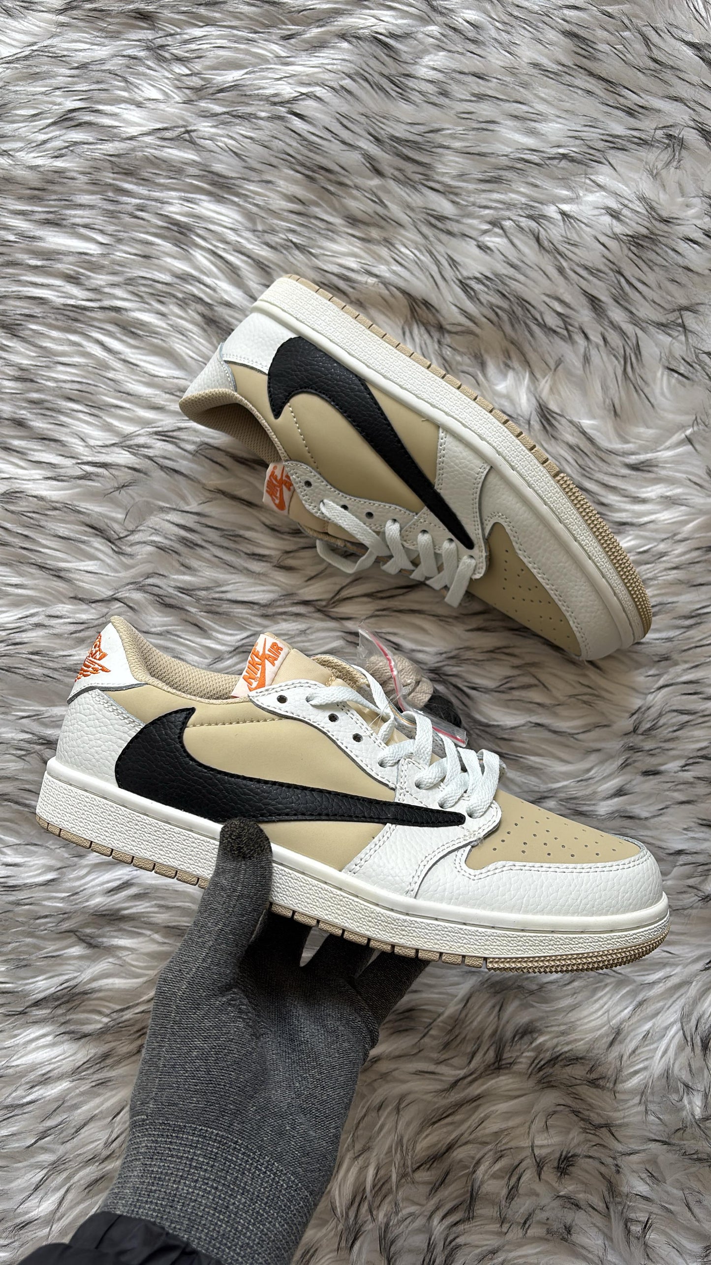 Nike air jordan cut low x jack cactus