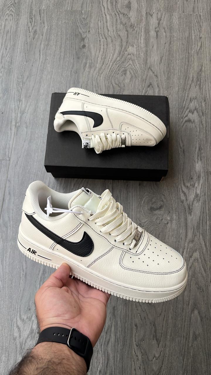 Nike airforce 1s originals