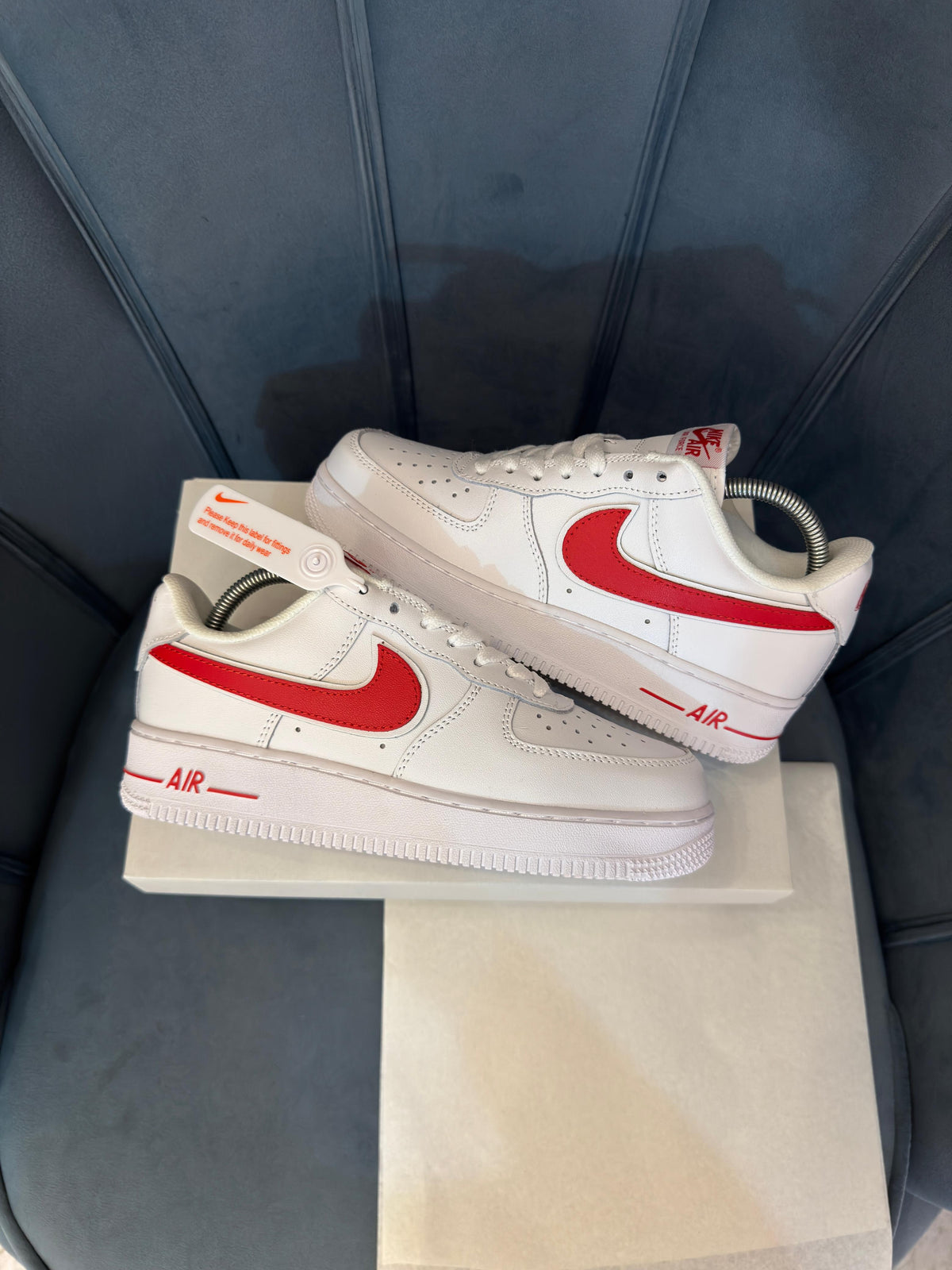 Nike airforce 1 gym red