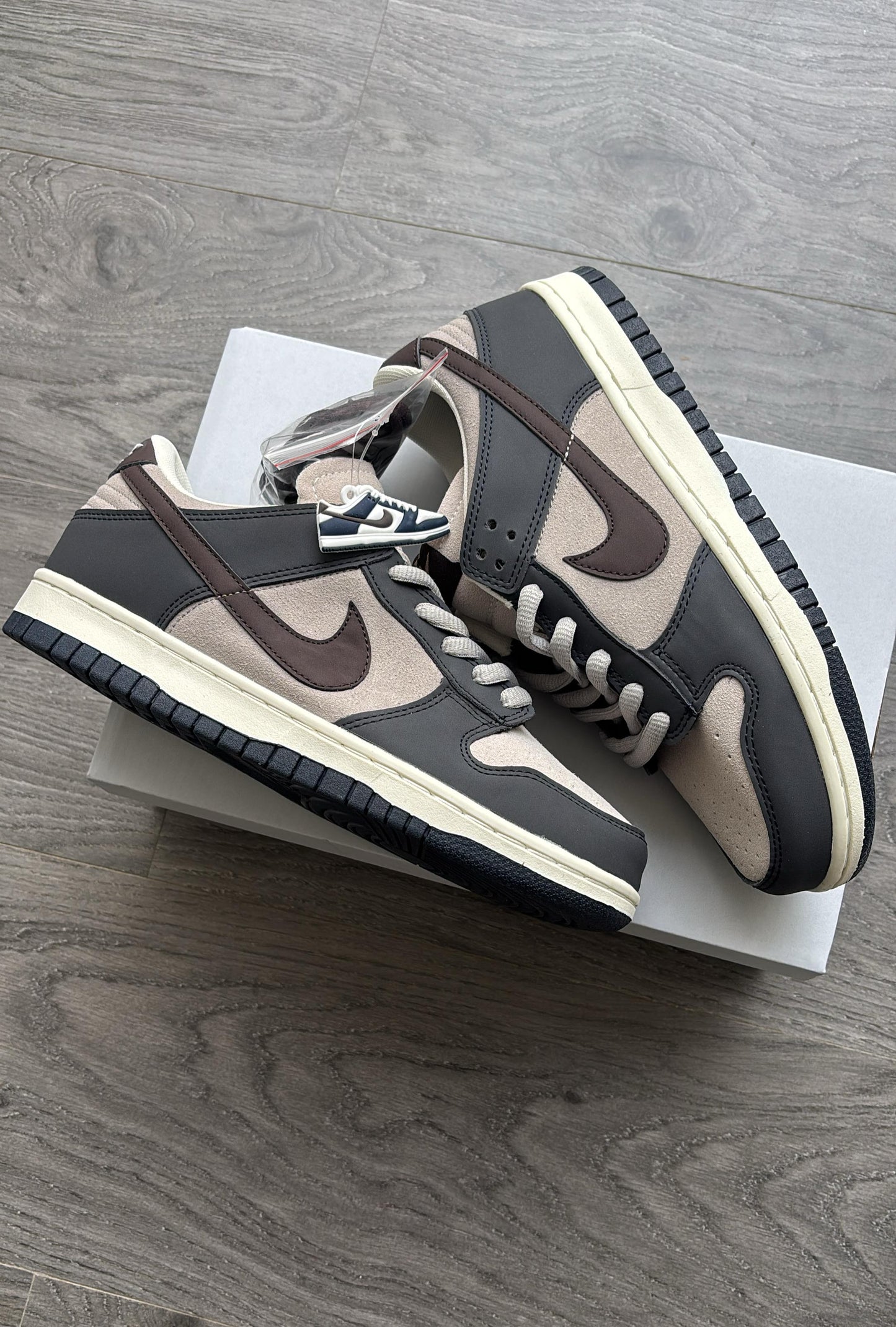 Nike sb dunk suede