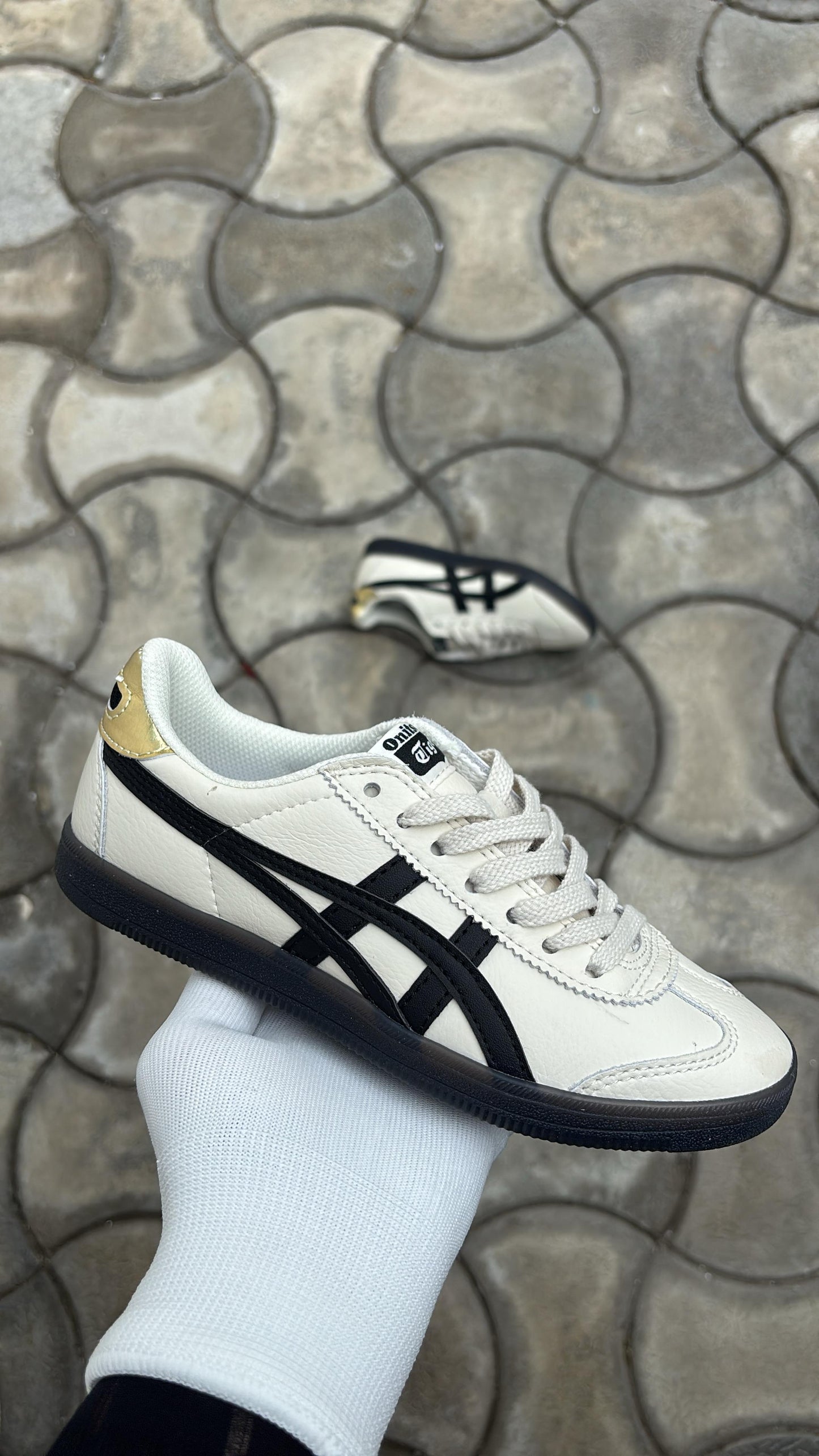 Onitsuka tiger ghost