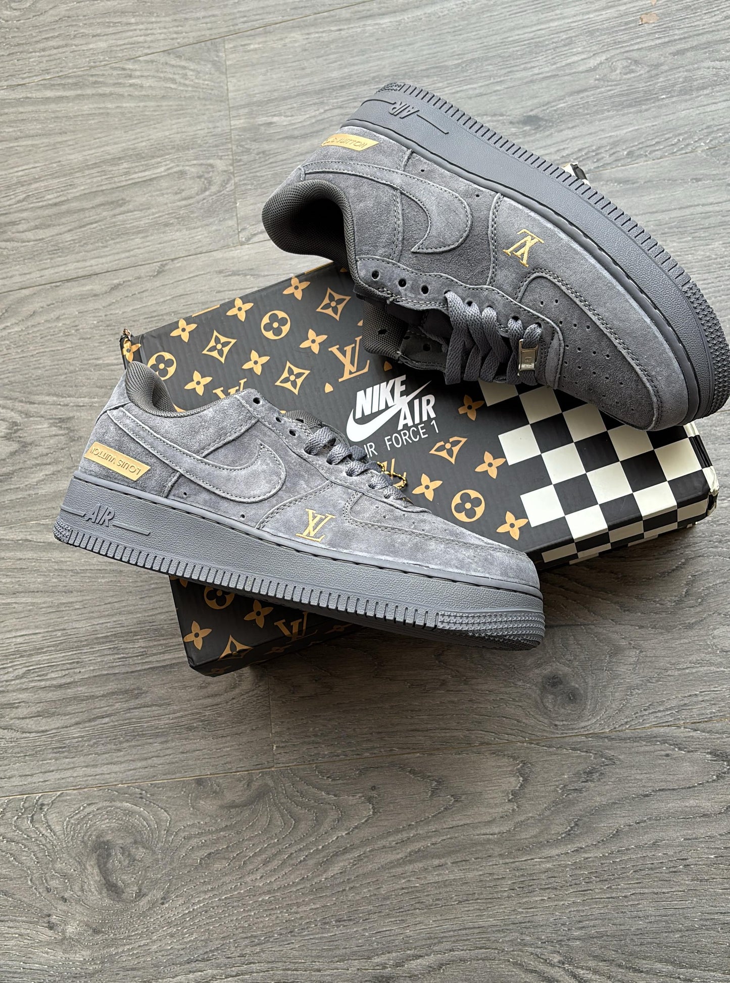 Nike airforce originals 07 x LV