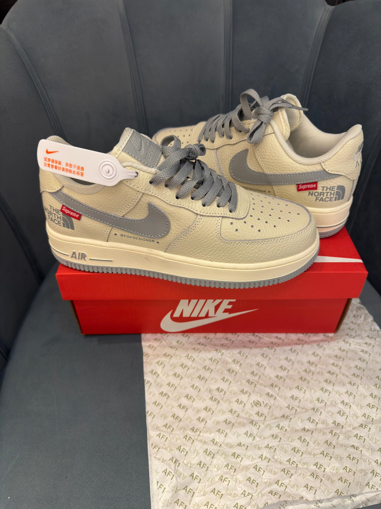 Nike airforce north face x supreme off white