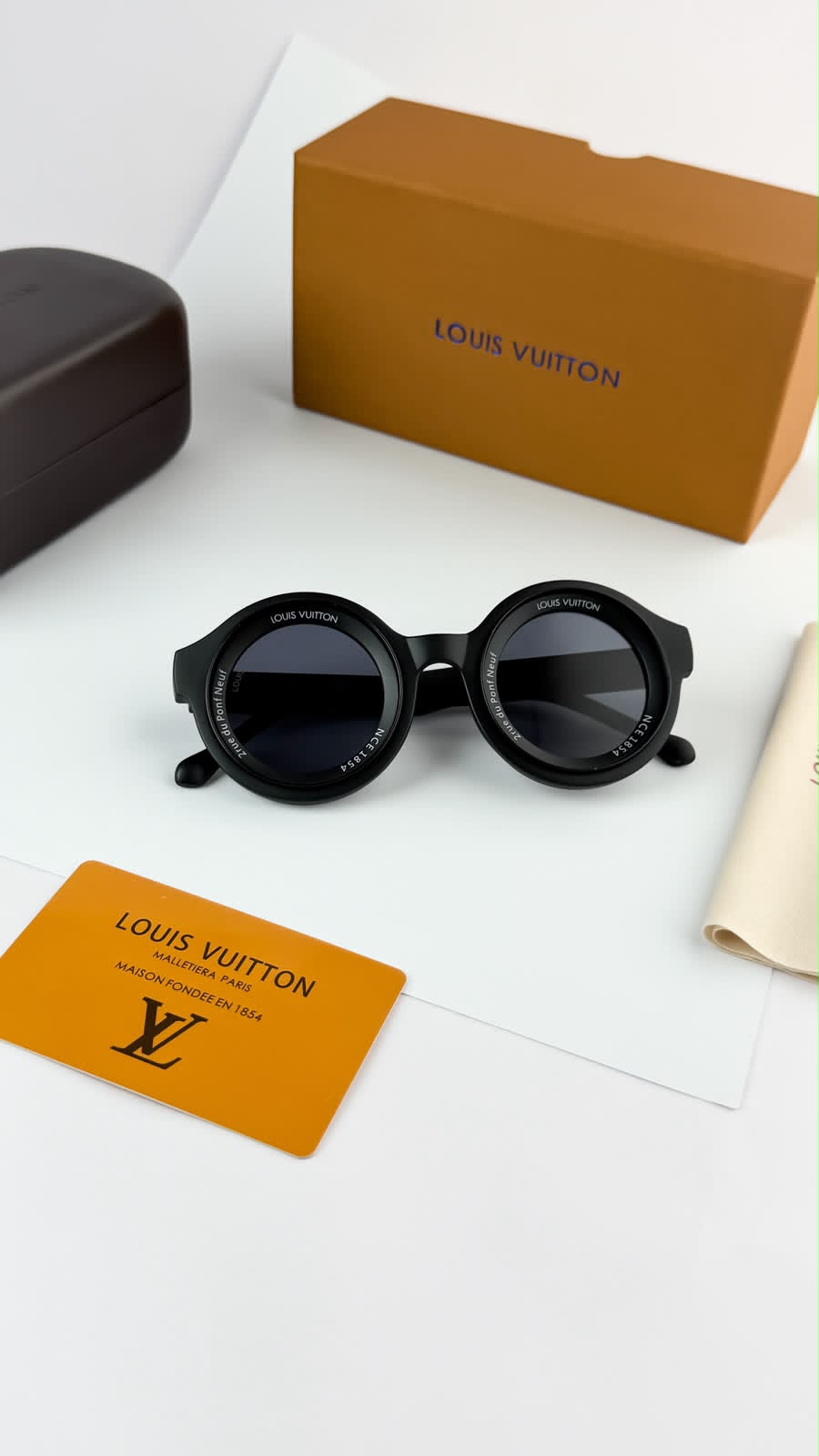 Louis vuitton