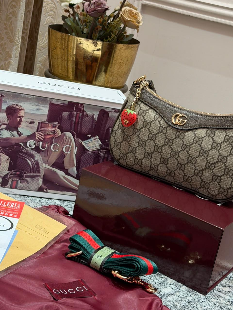 GUCCI