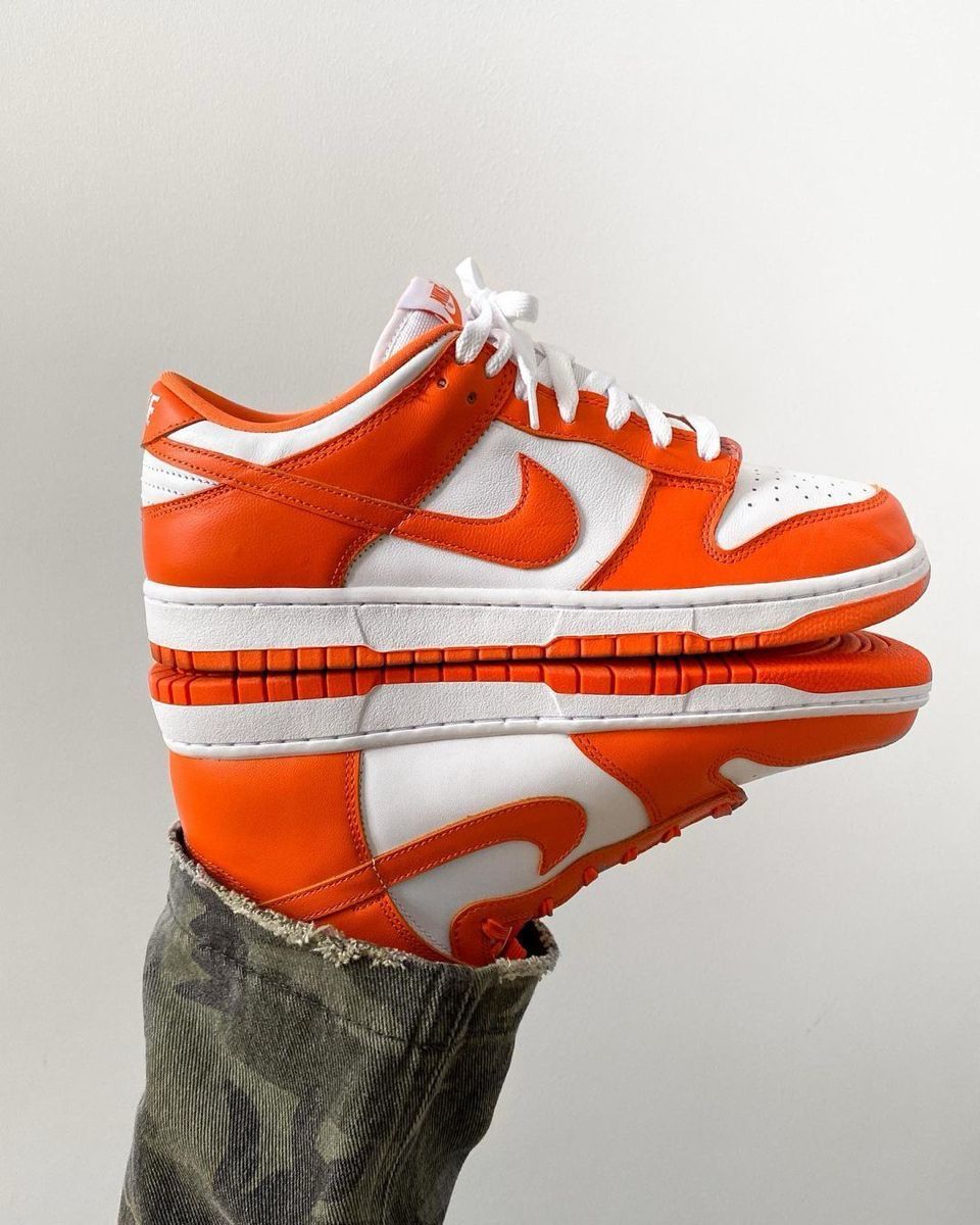 Nike sb dunk orange