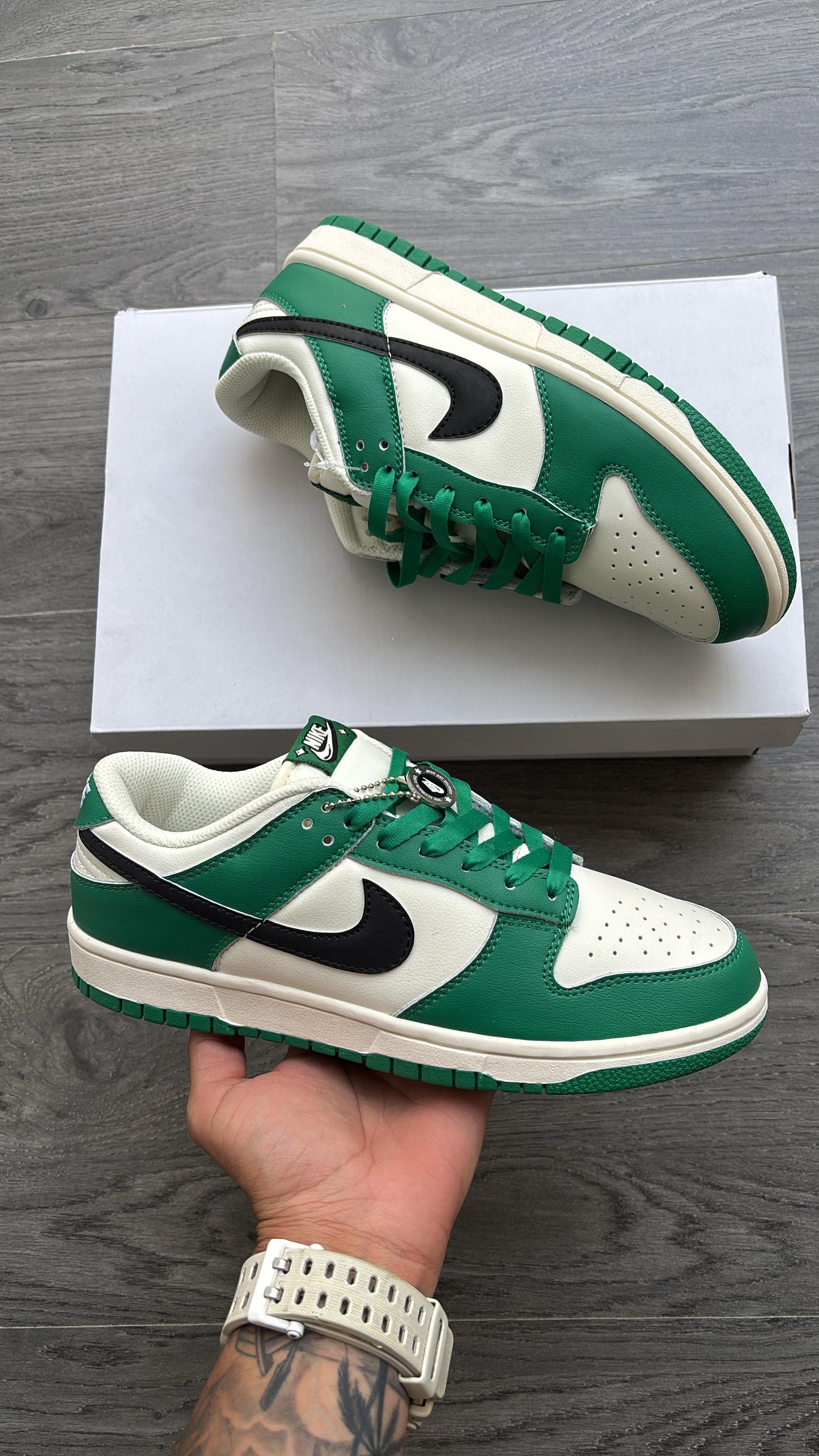 Nike sb dunk lottery green
