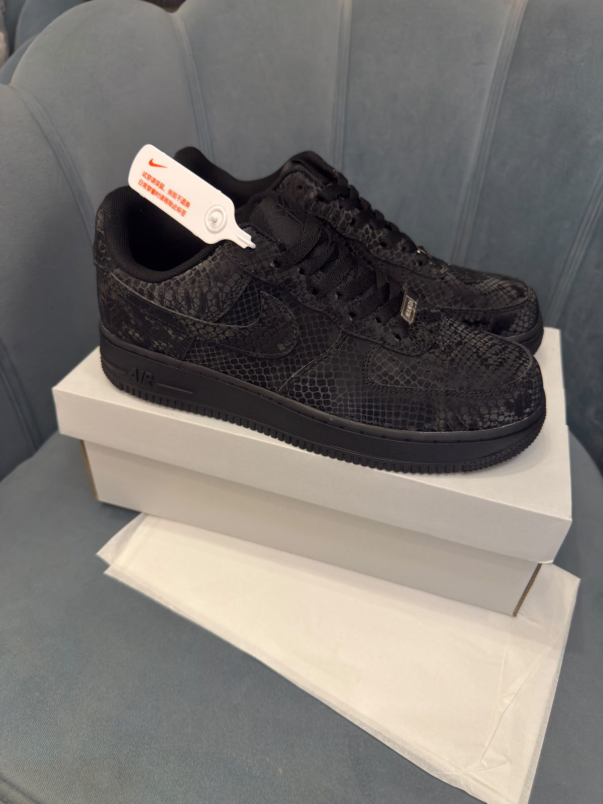 Nike airforce one kobe bryant black