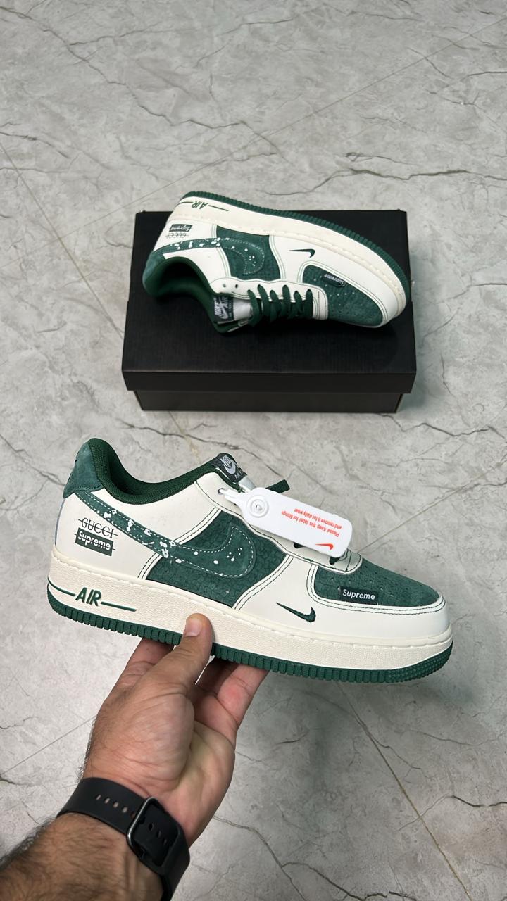 Nike airforce originals