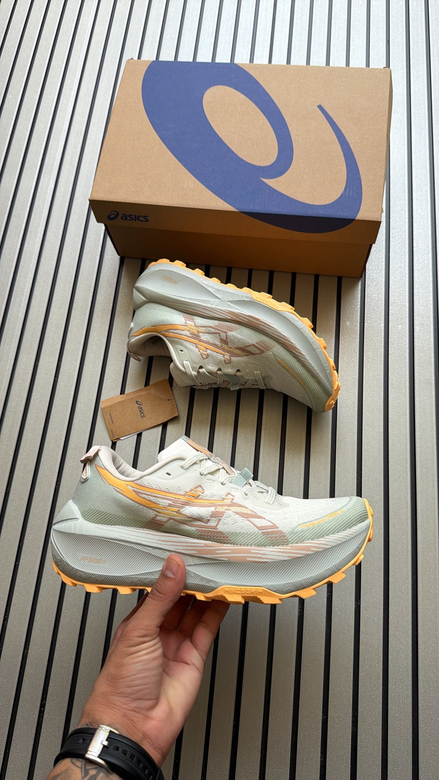 Asics trabuco max 4