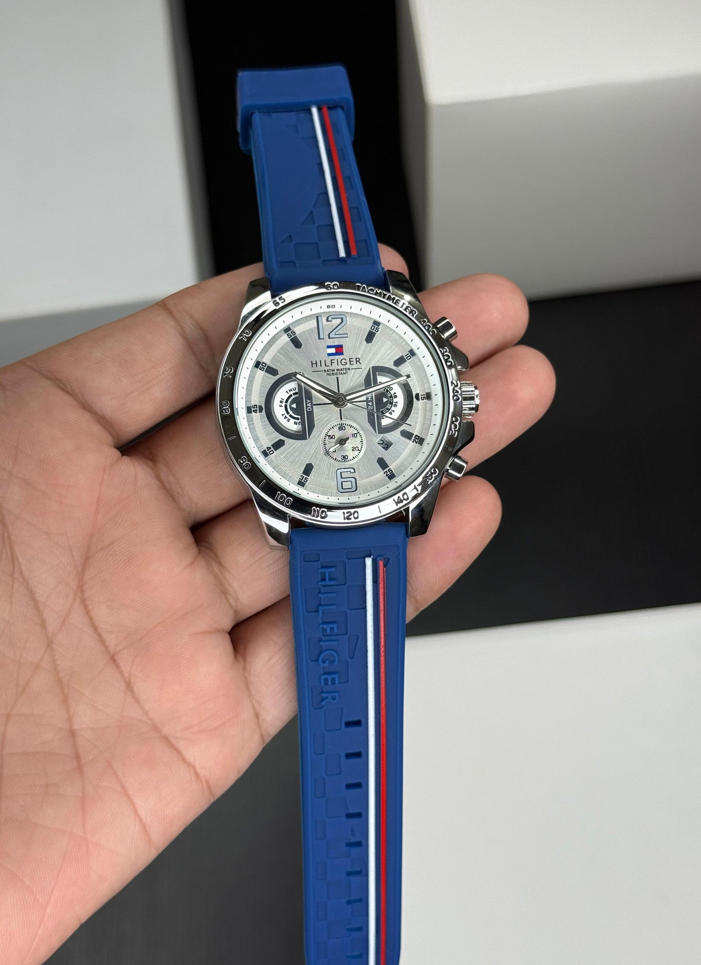 Tommy Hilfiger