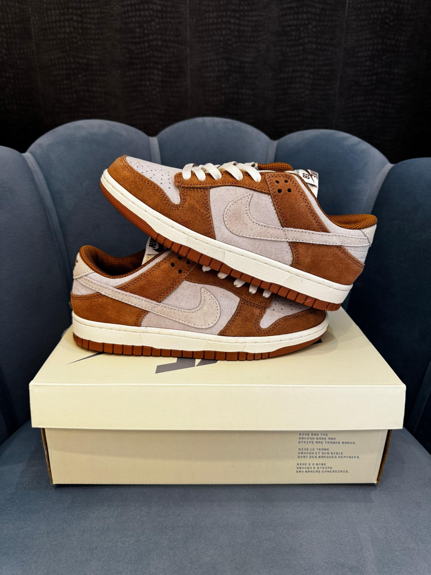 Nike sb dunk low curry
