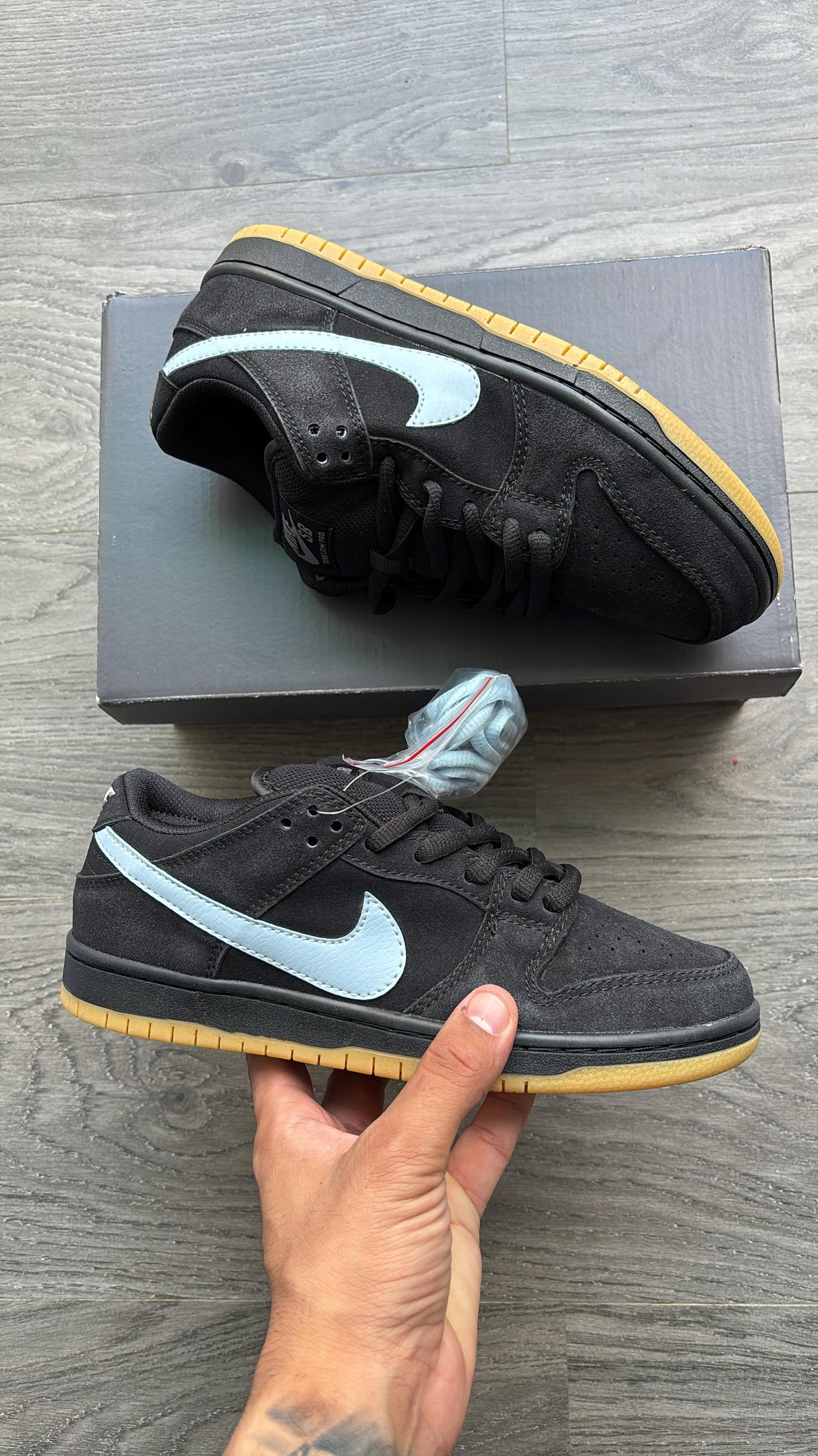 Nike sb dunk suede