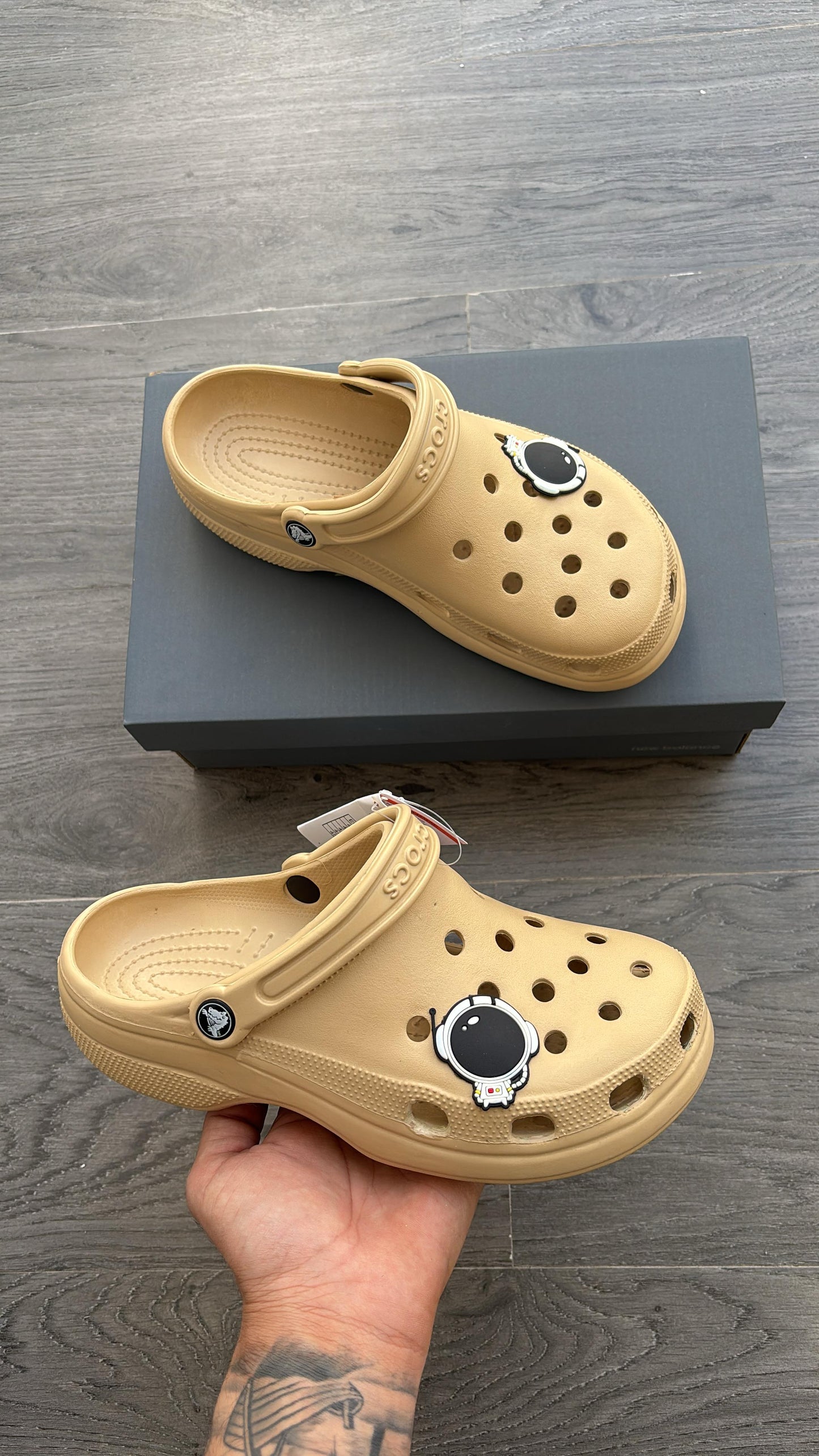 Crocs off roader