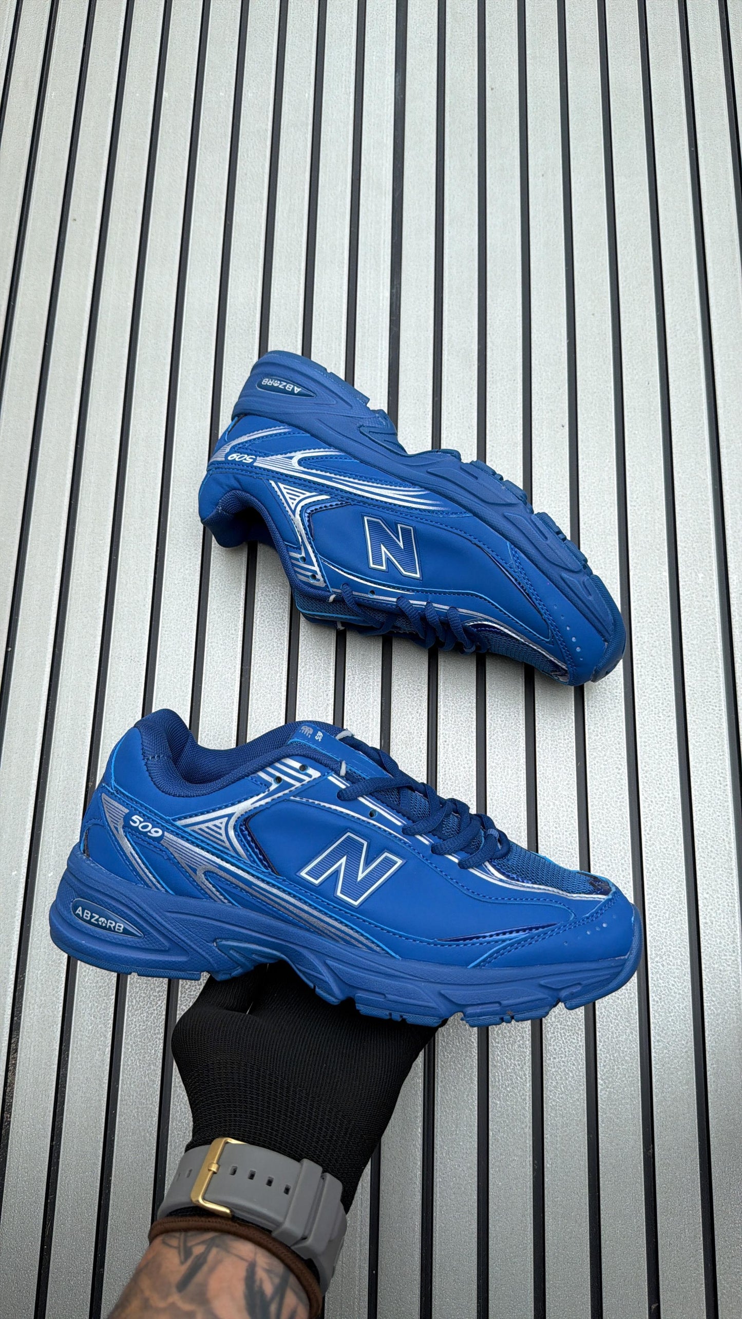 New balance 740