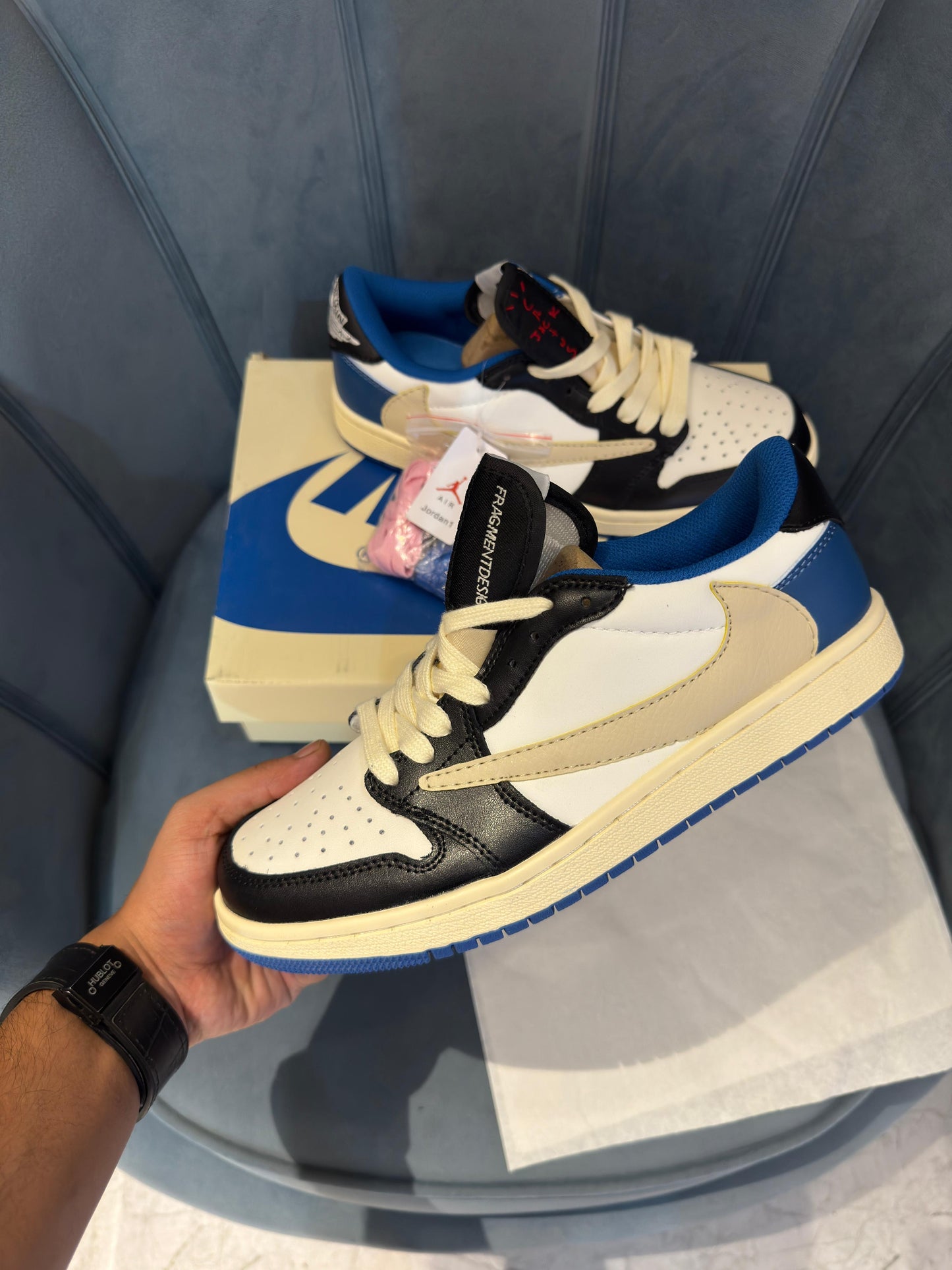 Nike air jordan 1s travis scott low fragment