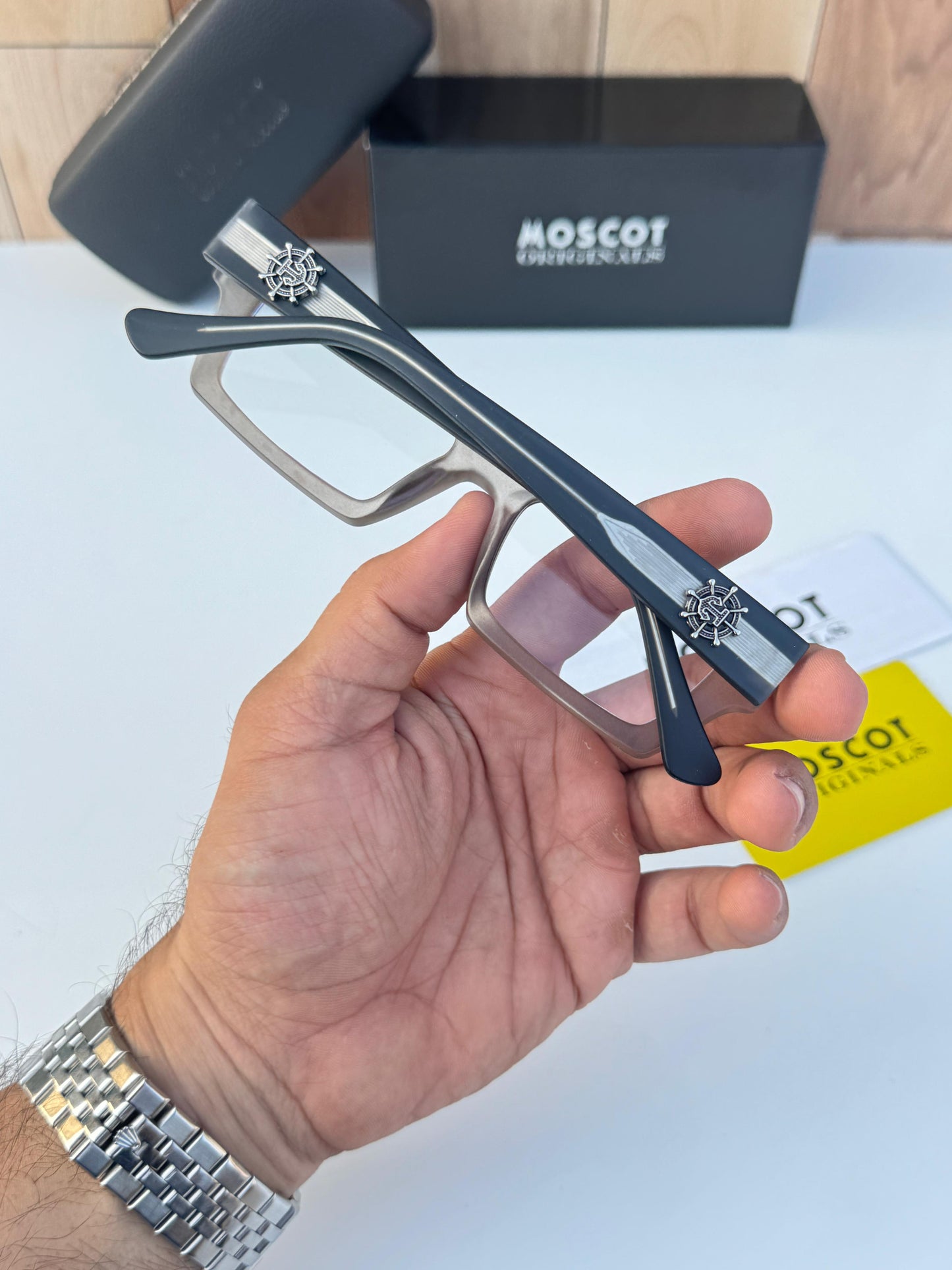 Moscot