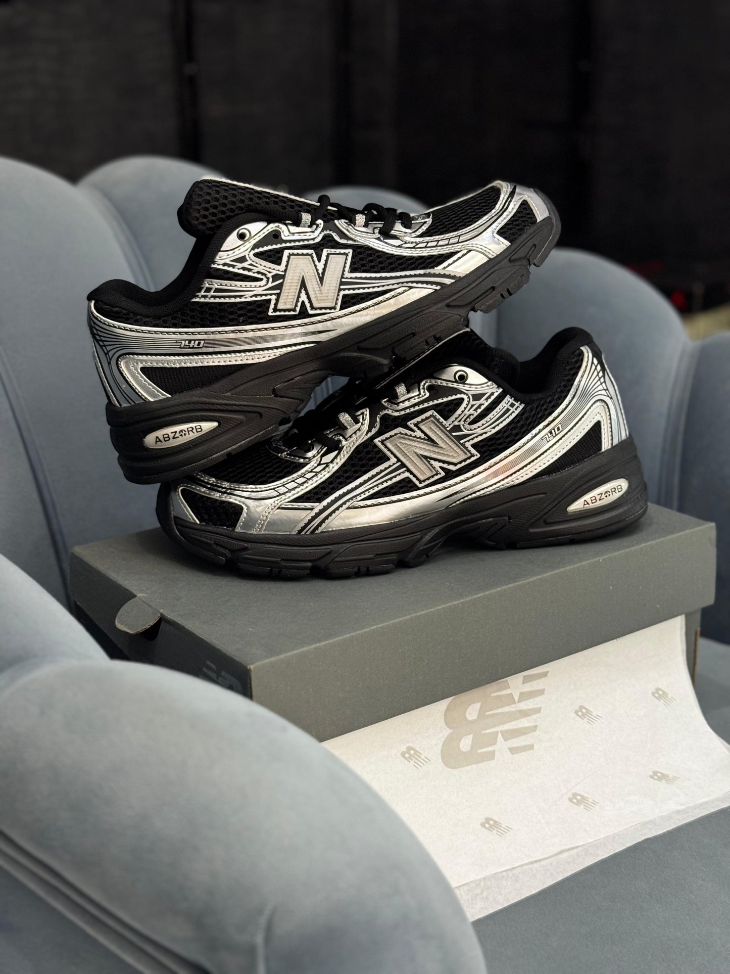 New balance 740 black silver