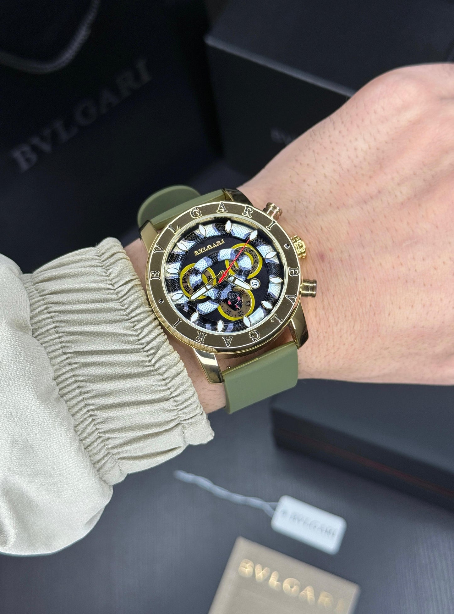 bvlgari snake dial