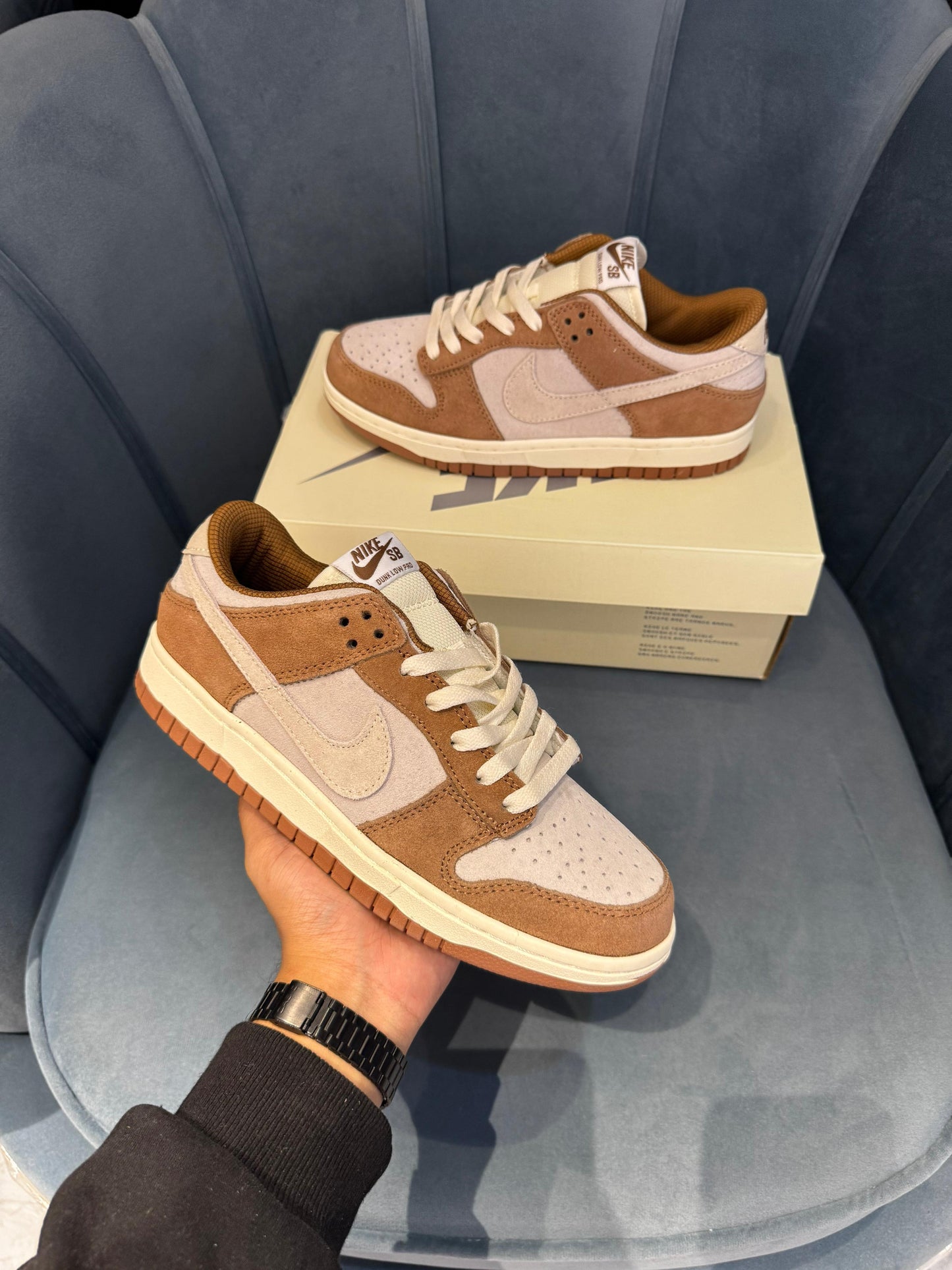 Nike sb dunk low curry