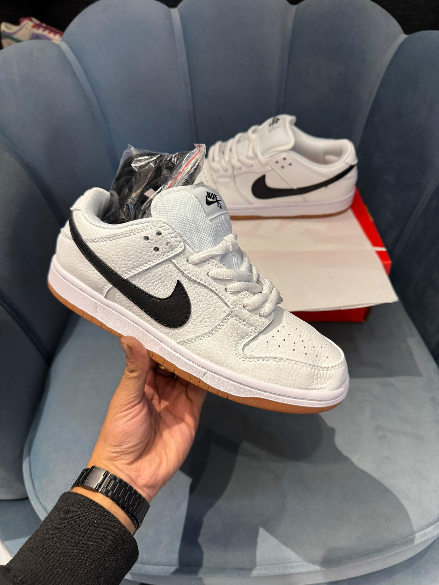 Nike sb dunk white gum