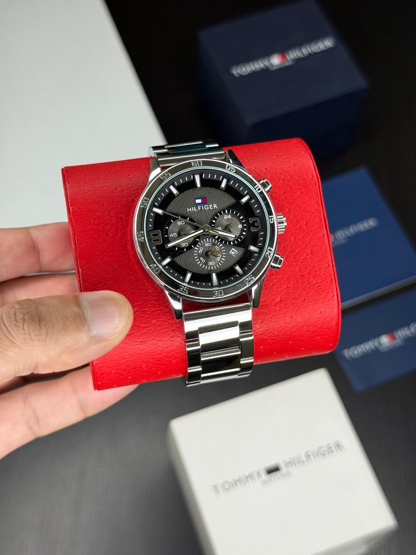 Tommy Hilfiger