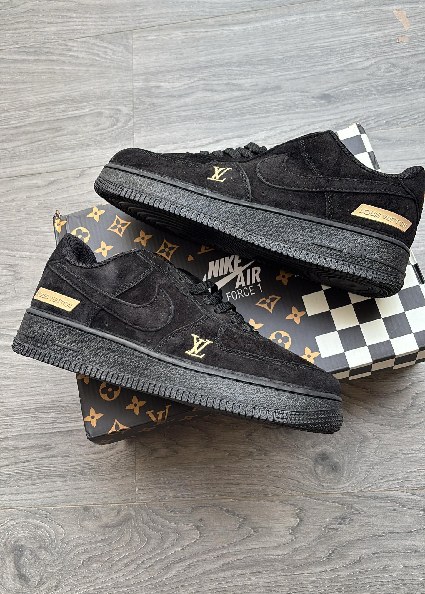 Nike airforce originals 07 x LV