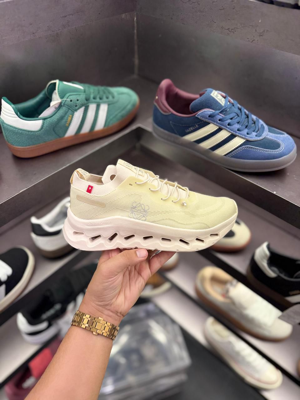 On running cloud tilt sand