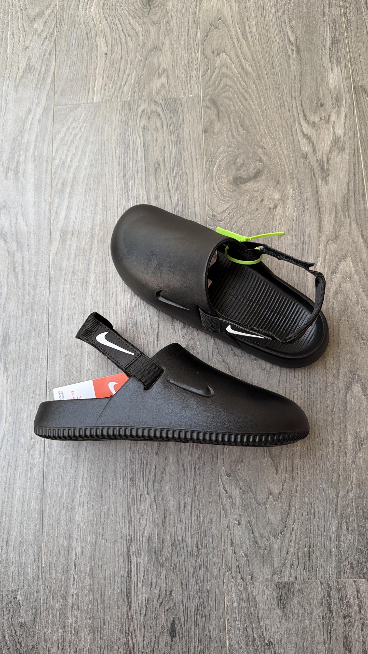 Nike calm mules