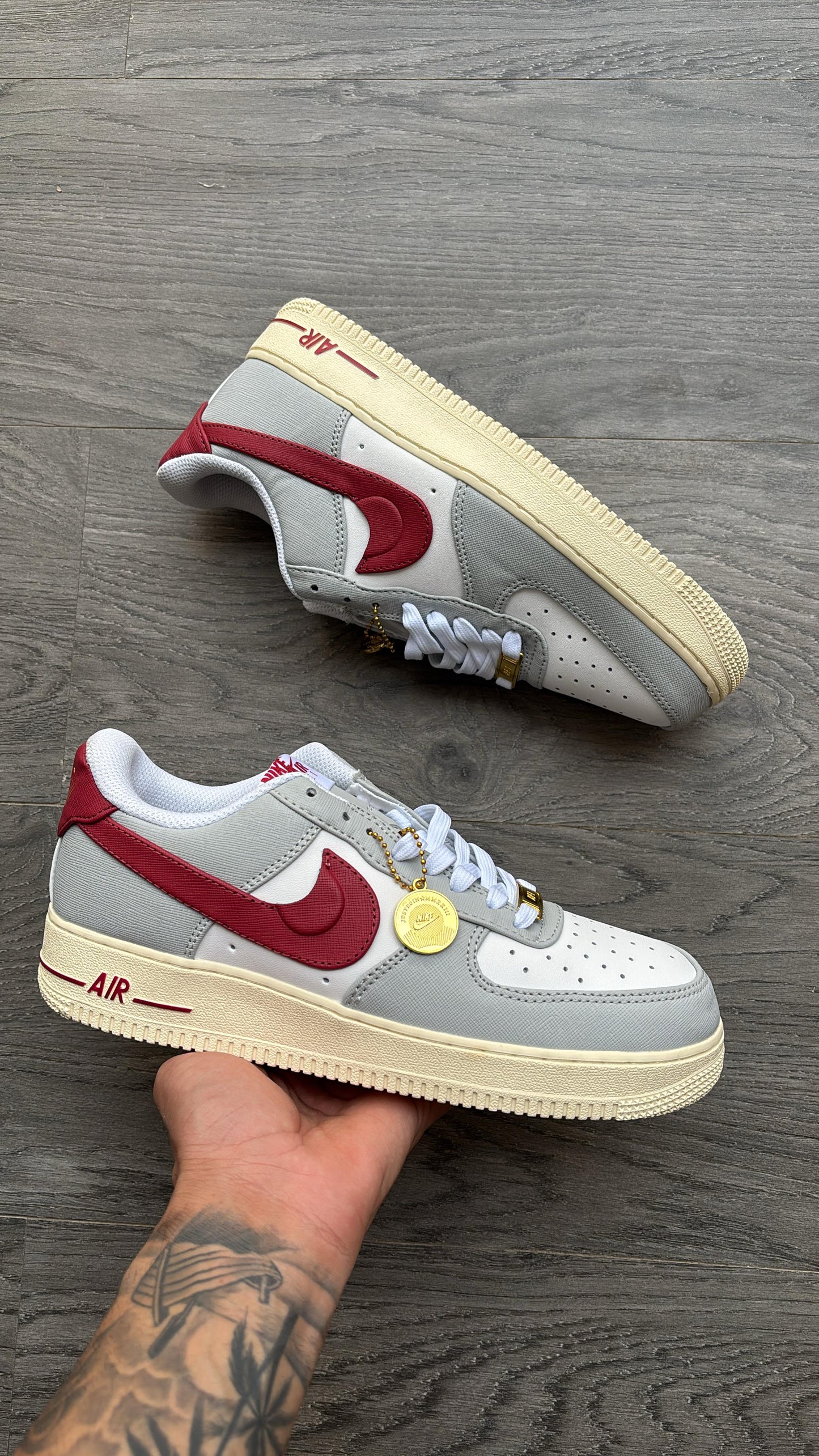 Nike airforce originals