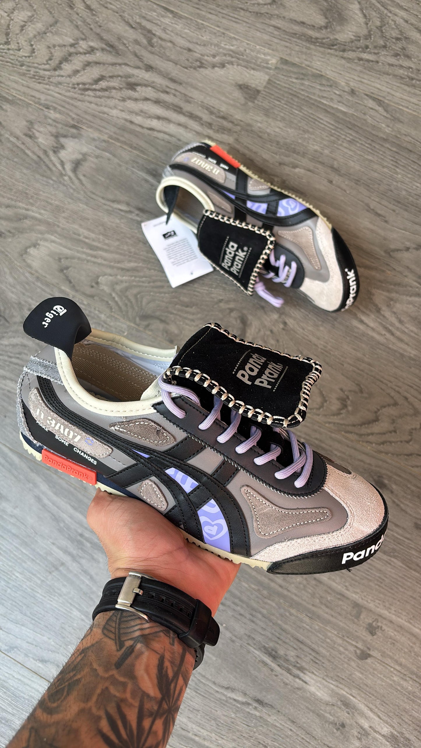 Onitsuka tiger panda prank