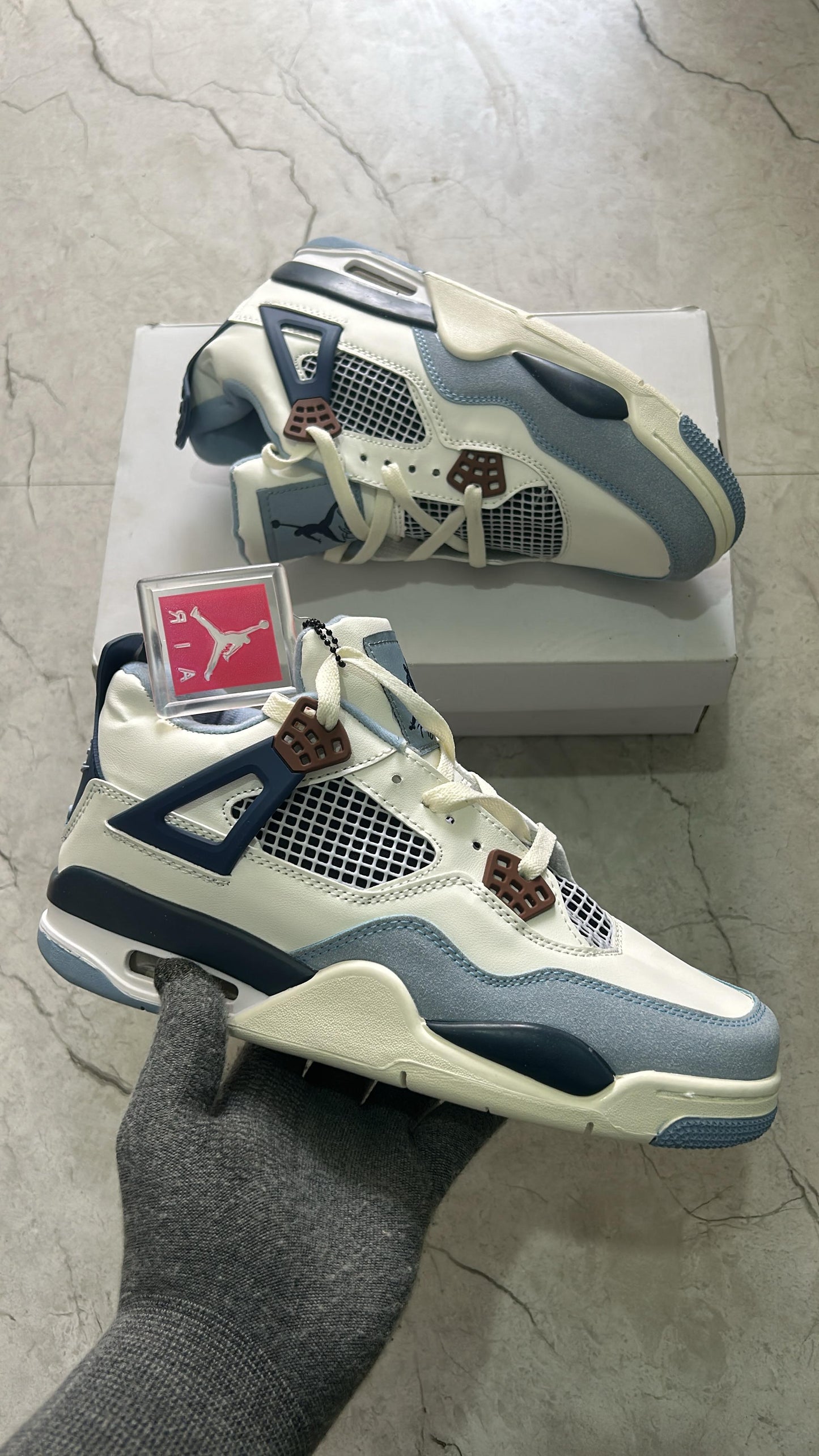 Nike air jordan retro 4