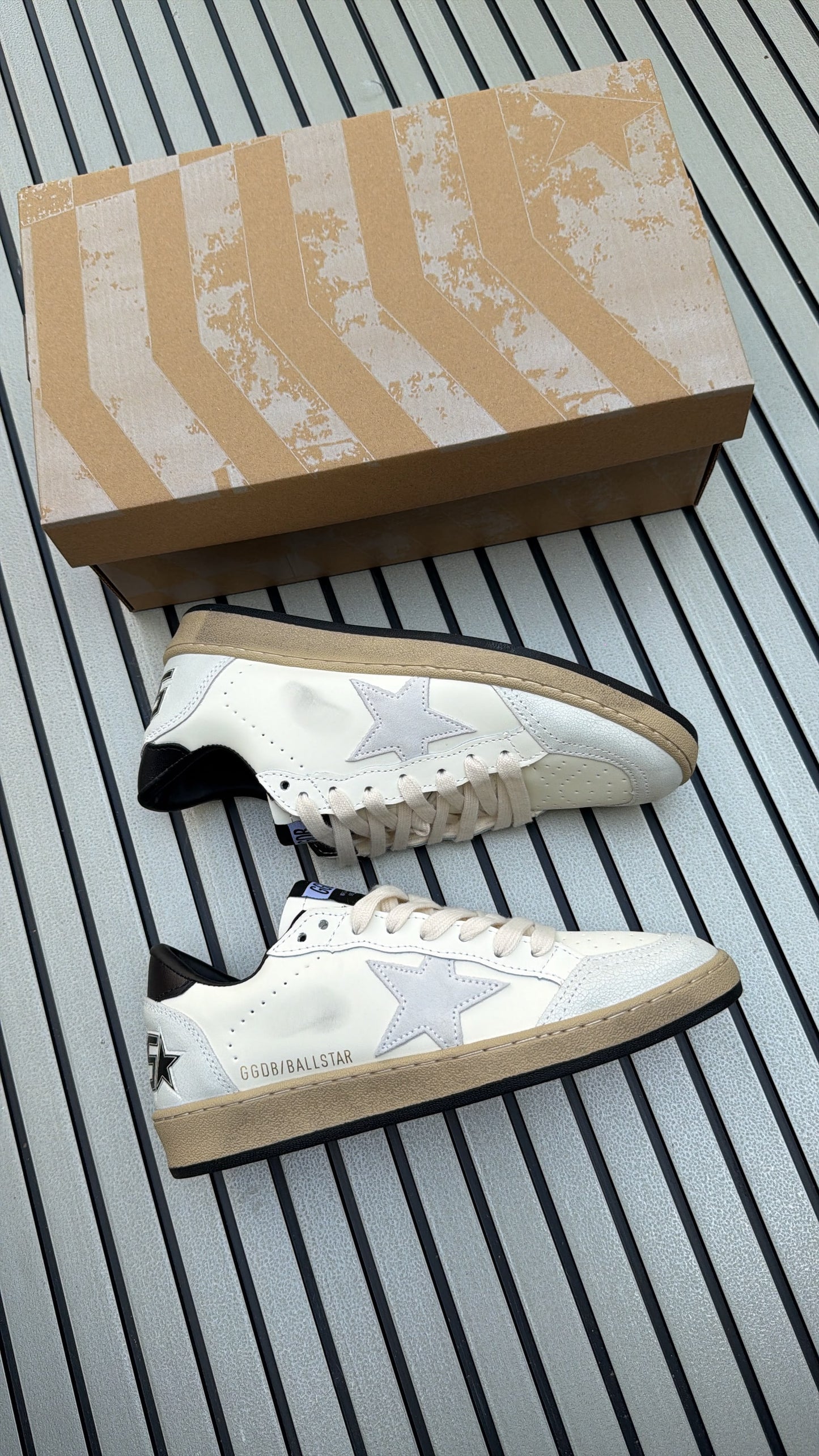 Golden goose ball star