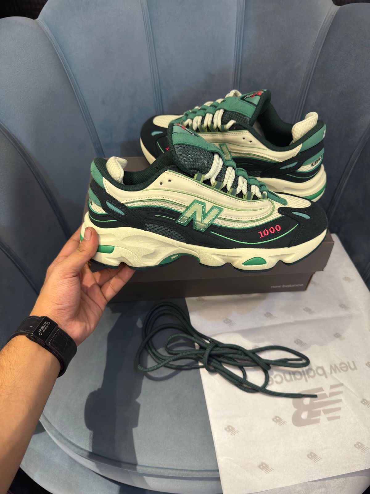 New balance 1000 currency