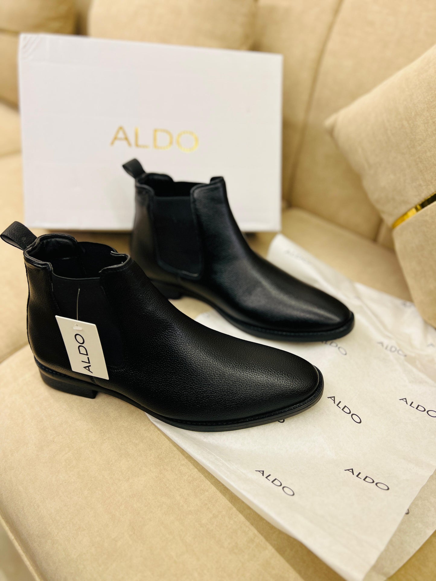 Aldo wrinkle free chelsea boots