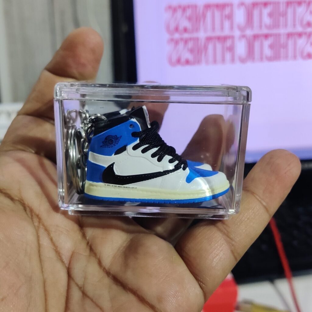 3D Sneaker Keychain With Transparent Box